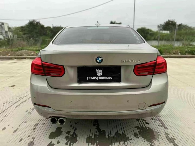 汕头19年宝马3系9