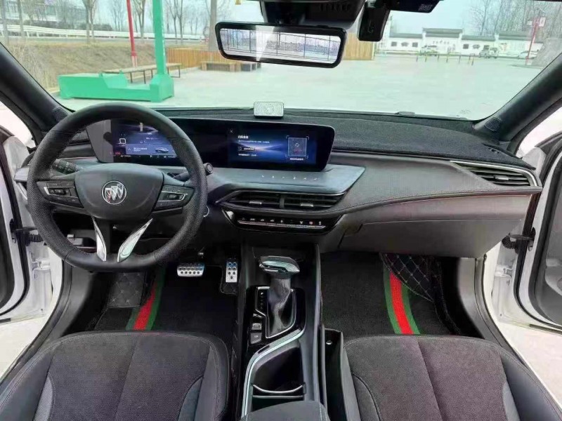 徐州23年别克威朗5