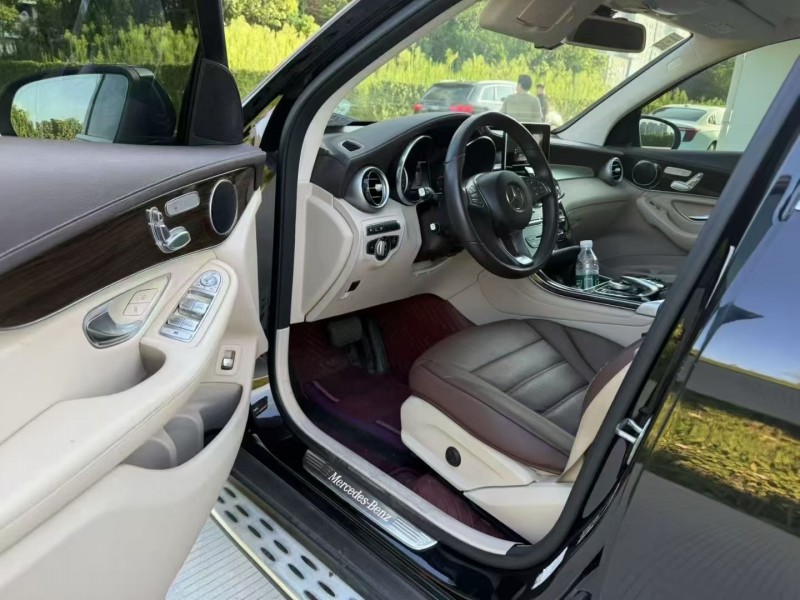 台州19年奔驰GLC9