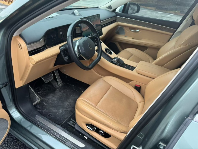 台州23年华为智选问界2