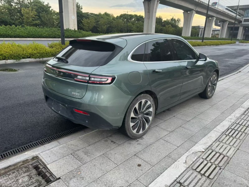 台州23年华为智选问界9