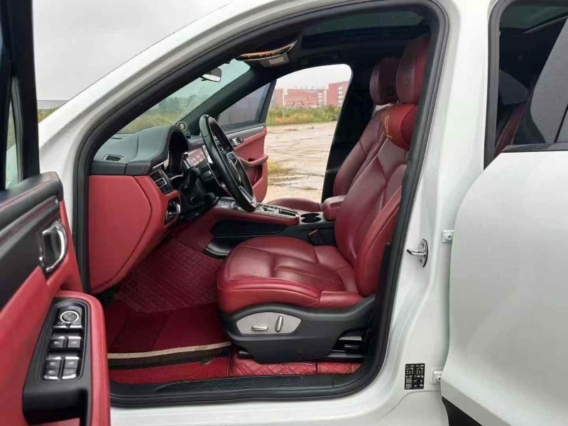 衡水20年保时捷Macan5