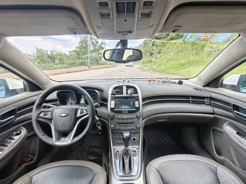 三明13年雪佛兰迈锐宝6