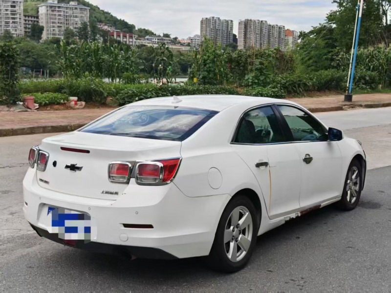 三明13年雪佛兰迈锐宝8