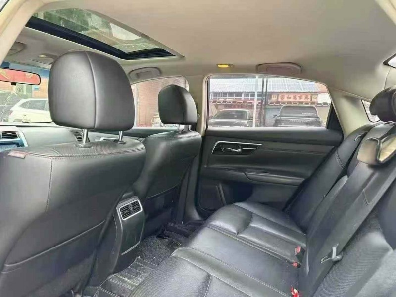 淄博17年日产天籁6