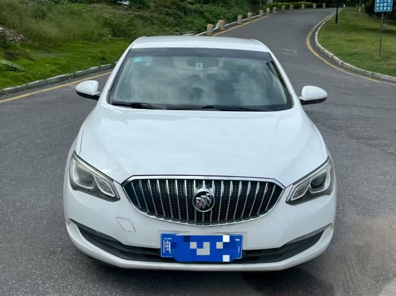 三明15年别克英朗1