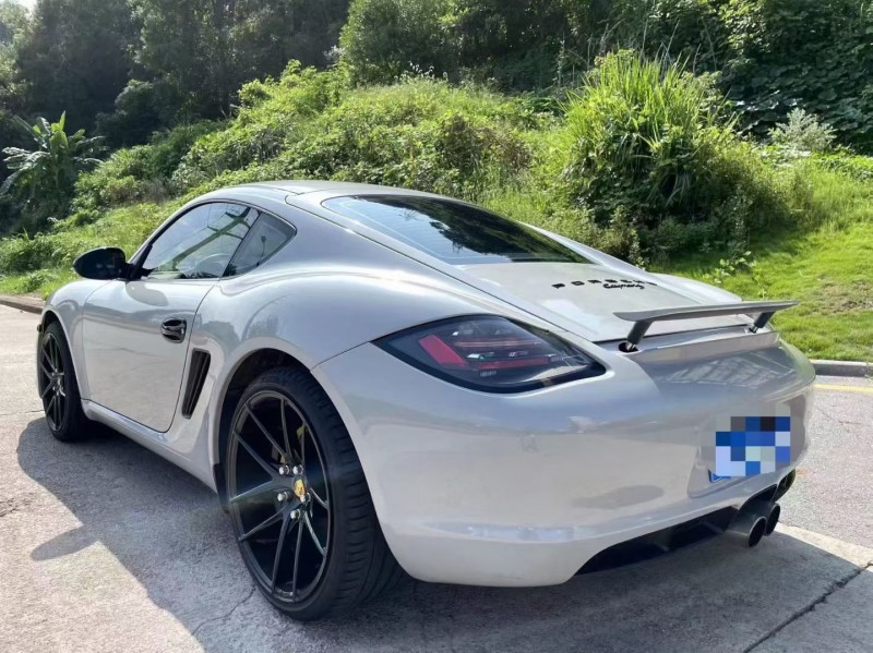 三明09年保时捷卡曼7