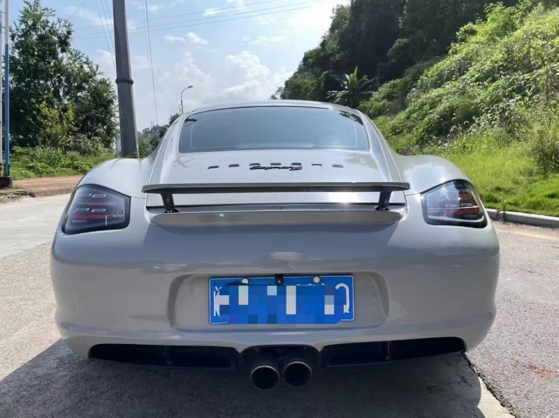 三明09年保时捷卡曼9