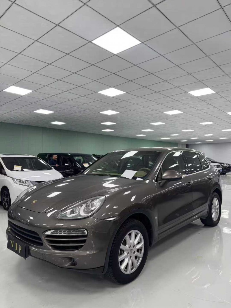 廊坊13年保时捷卡宴2