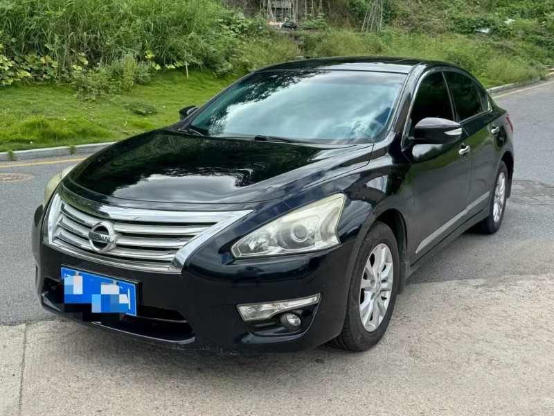 三明13年日产天籁2