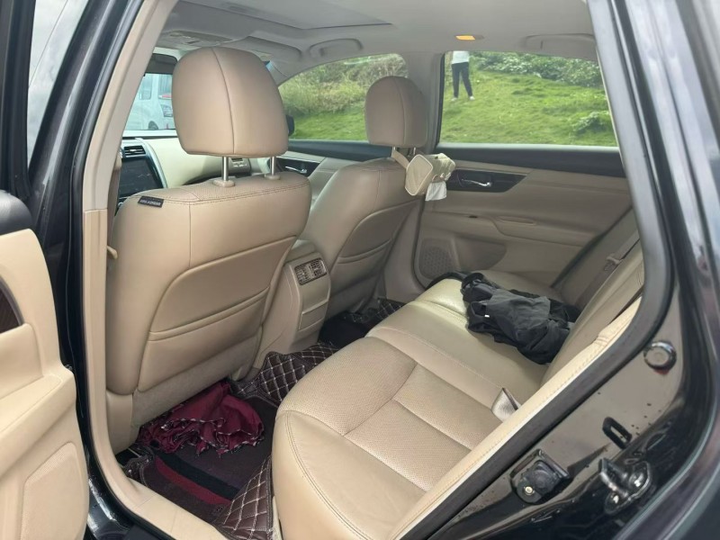 三明13年日产天籁6