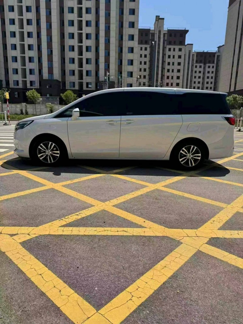 石家庄21年别克GL83