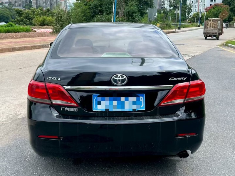 三明14年丰田凯美瑞9