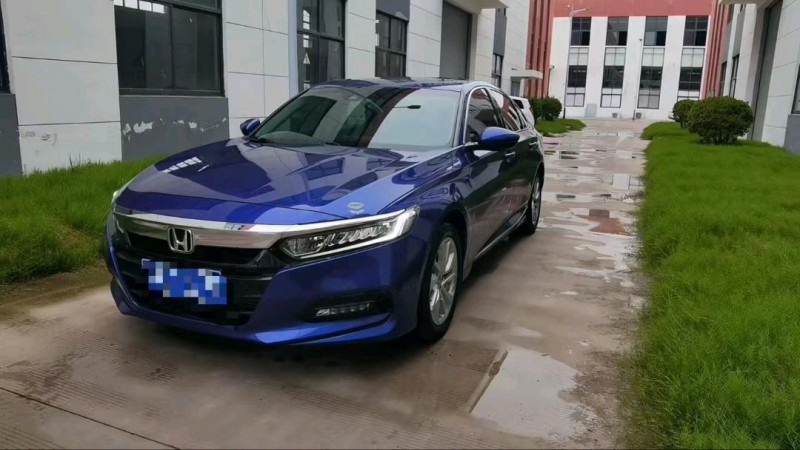 徐州18年本田雅阁2