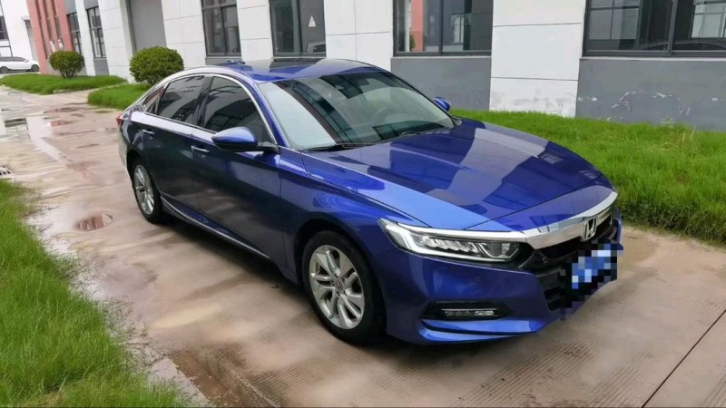 徐州18年本田雅阁3