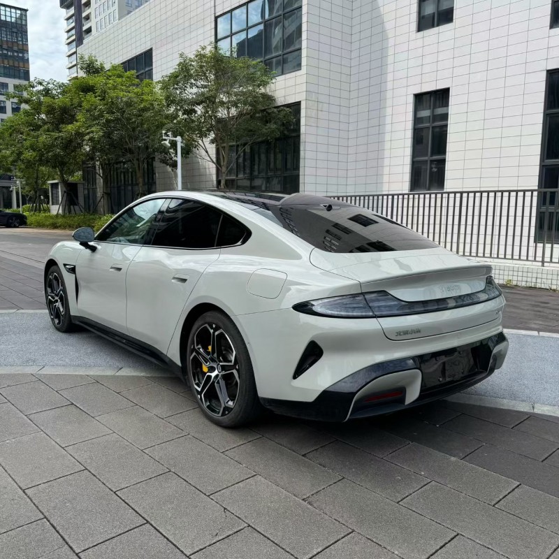 佛山24年小米SU77