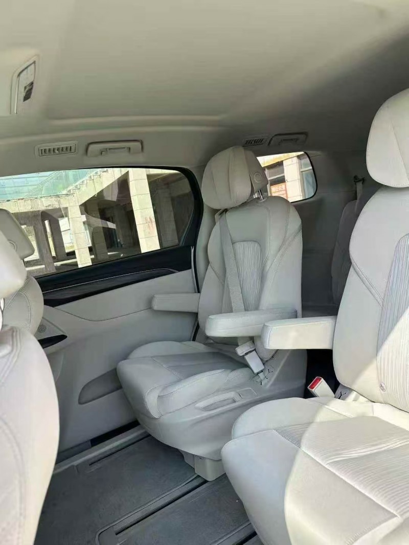 青岛25年别克GL85