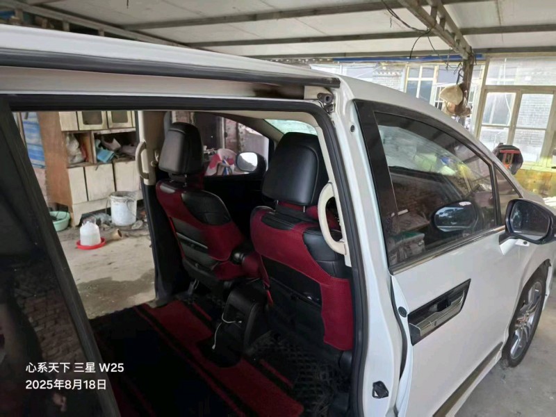 唐山21年本田艾力绅4