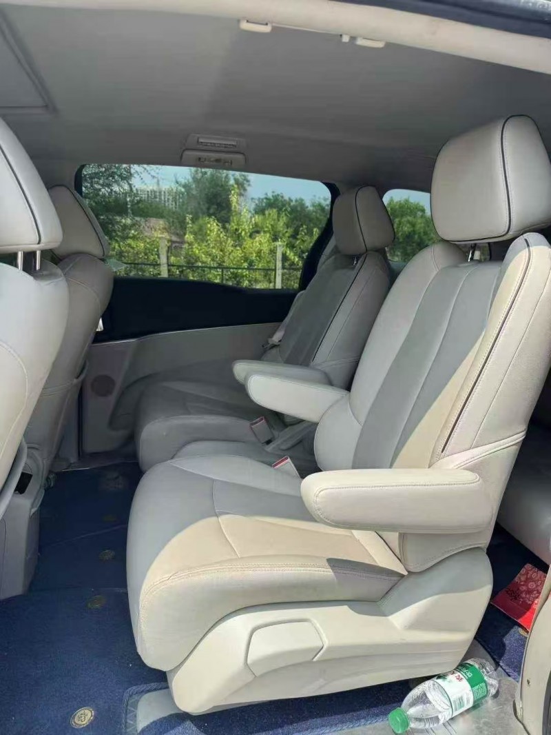 菏泽21年别克GL84