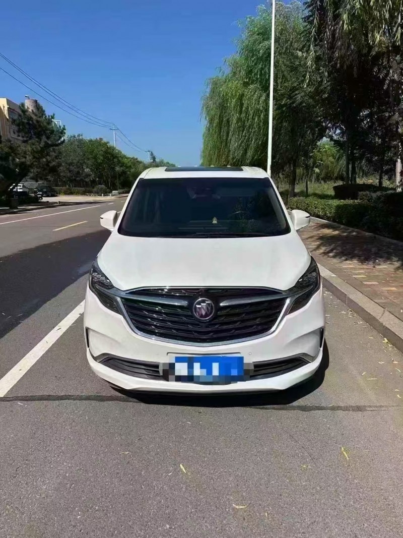 青岛21年别克GL81