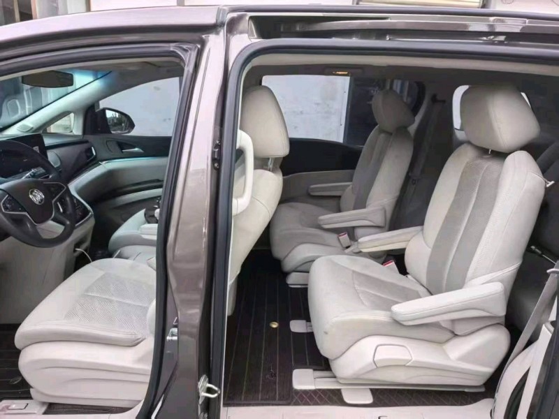 徐州23年别克GL85