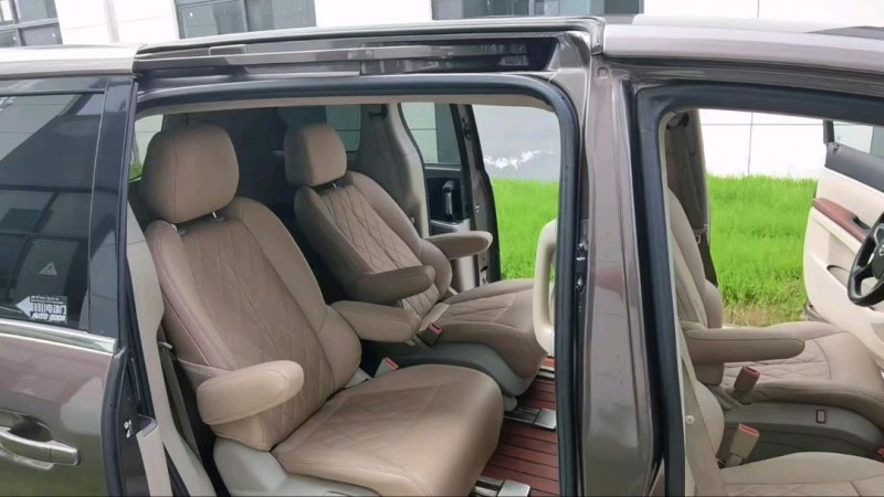 徐州16年别克GL86