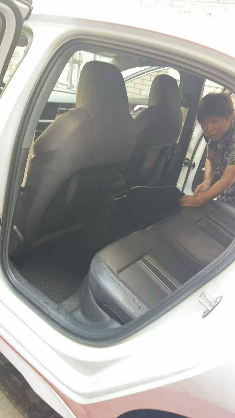 济宁22年奥迪A34