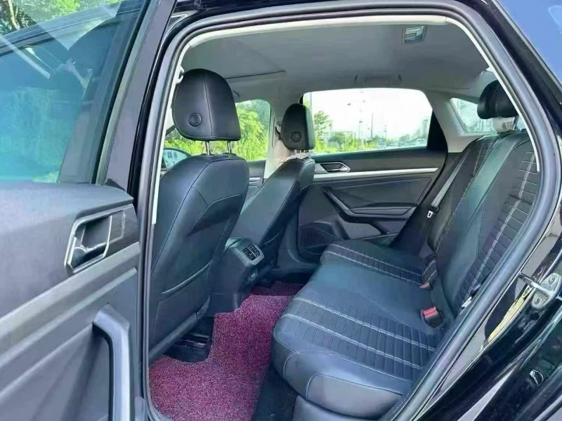 汕头19年大众朗逸6