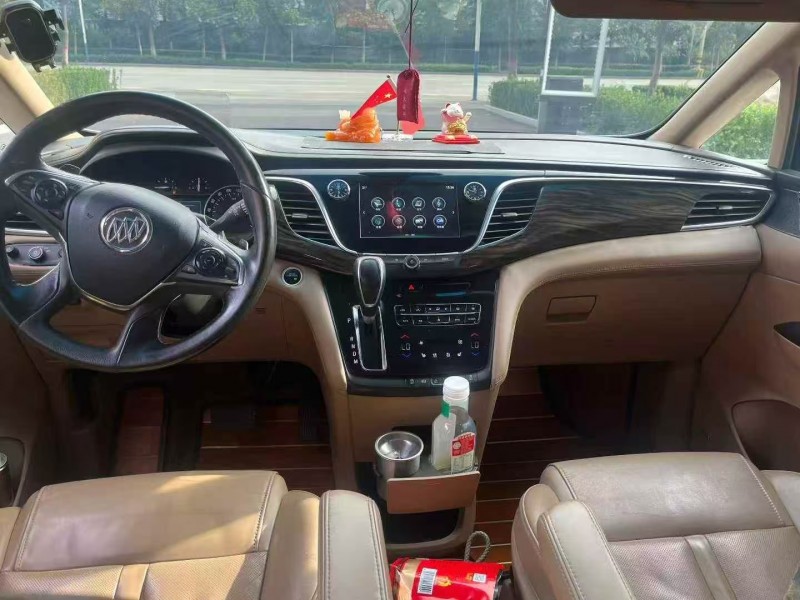 济南17年别克GL88