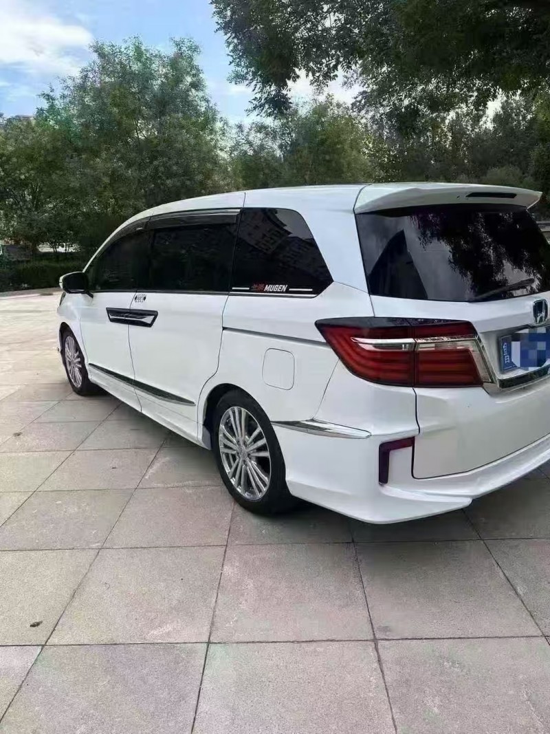 菏泽18年本田艾力绅5