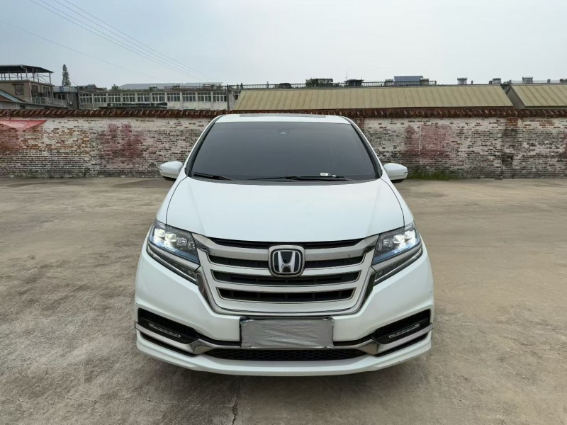 徐州21年本田艾力绅1