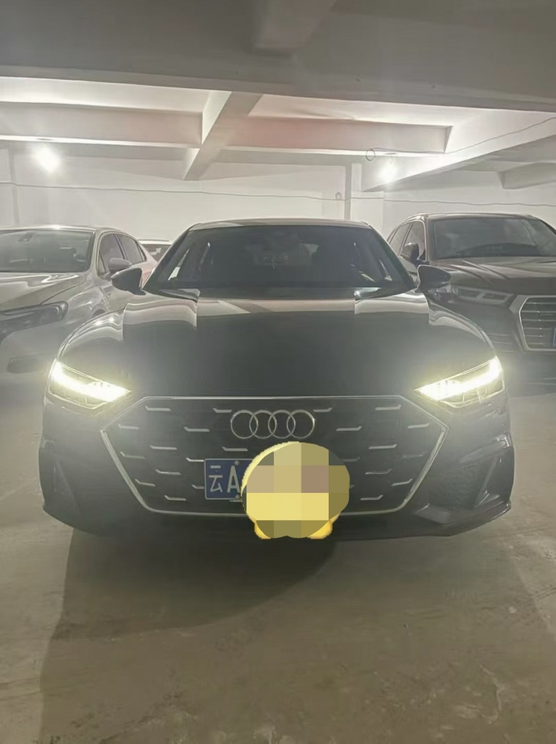 曲靖24年奥迪A7L1