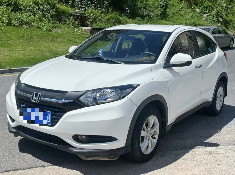 三明16年本田缤智3