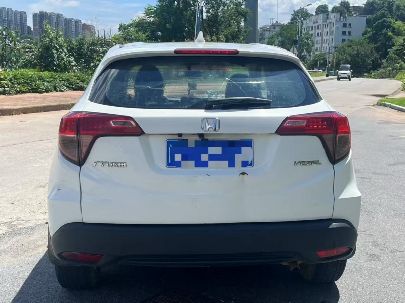 三明16年本田缤智9