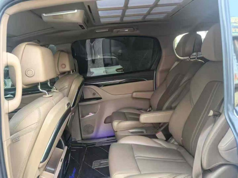 保定18年别克GL87