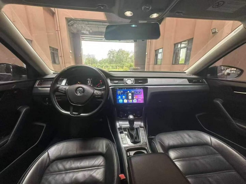 重庆16年大众帕萨特6