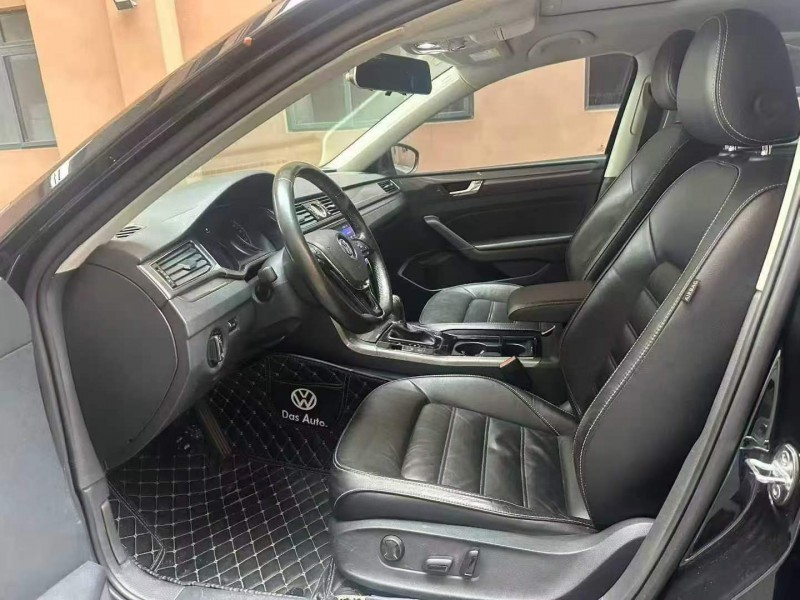 重庆16年大众帕萨特8