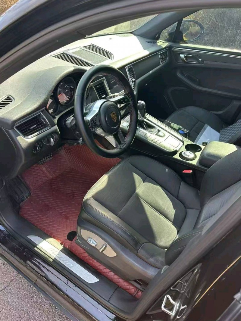 济南16年保时捷Macan4
