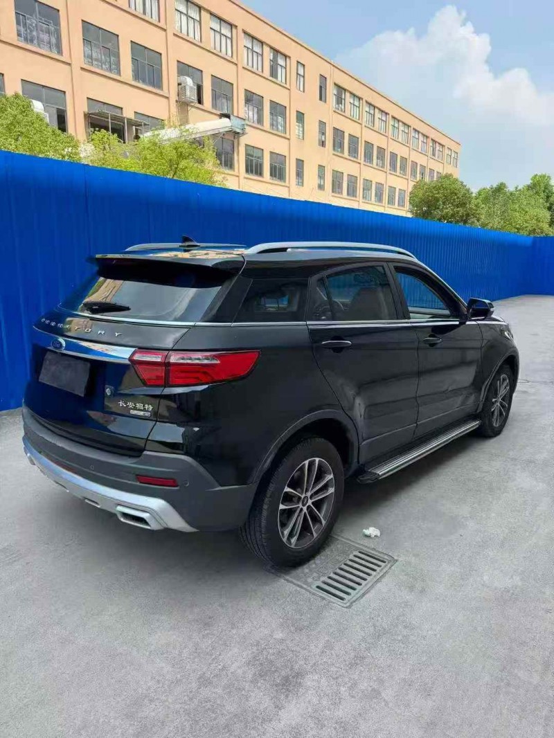 衢州19年福特领界6