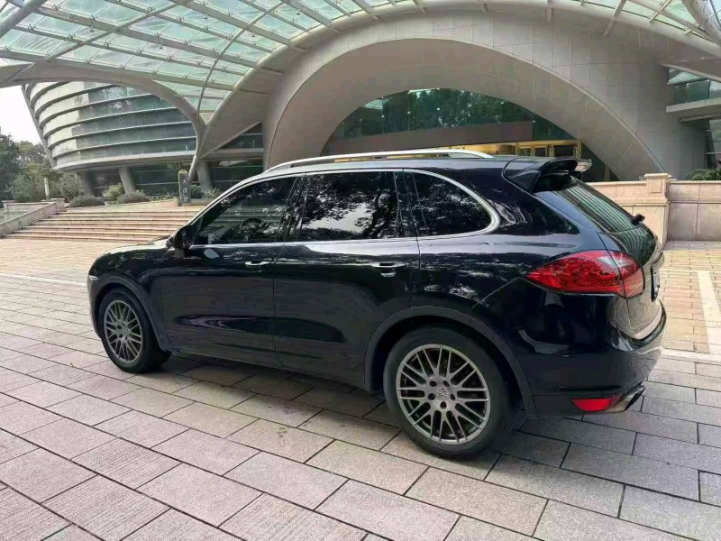 常州13年保时捷卡宴7