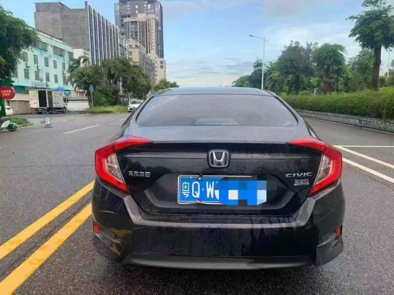 珠海17年本田思域8