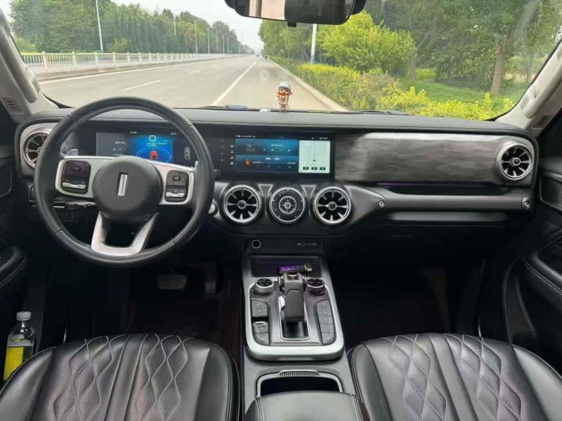 枣庄21年长城汽车坦克4