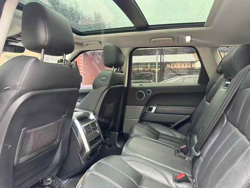 淄博17年路虎揽胜运动6