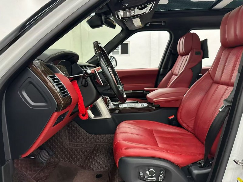 唐山18年路虎揽胜行政3