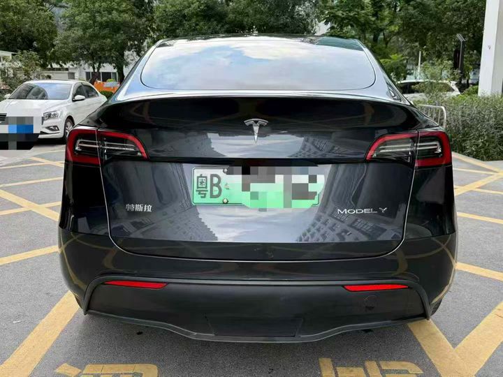 深圳24年特斯拉MODEL Y8