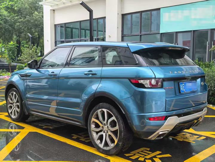 深圳14年路虎极光5