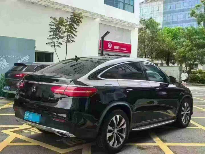 深圳16年奔驰GLE8