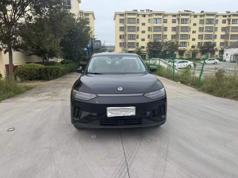 徐州25年零跑汽车C111