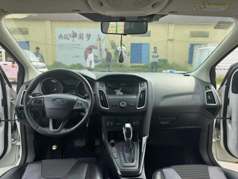 徐州16年福特福克斯7