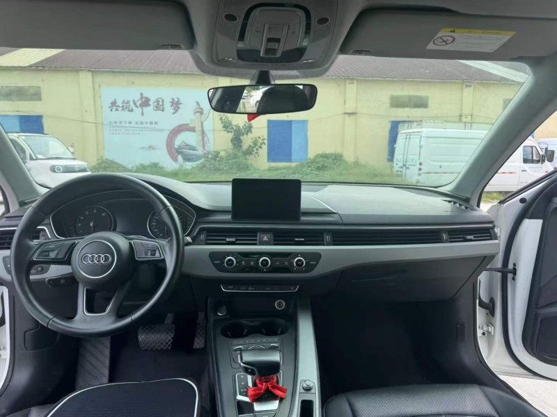 徐州17年奥迪A4L5